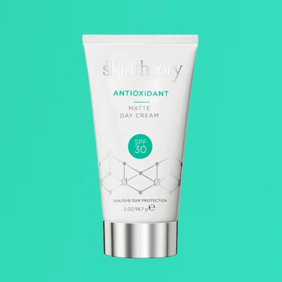 Skin Theory Antioxidant Matte Day Cream SPF 30 - Picture 1 of 3